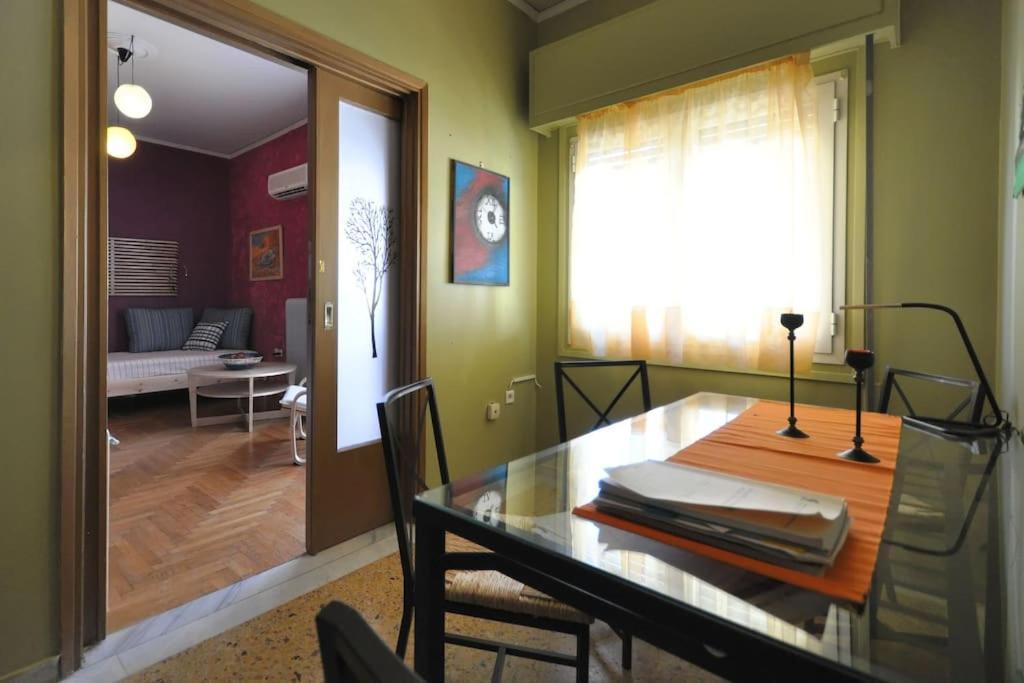 Nice Apartment Near City Center Atény Exteriér fotografie